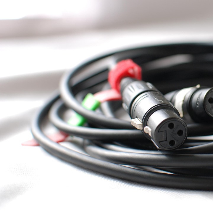 audio equipment rack cables